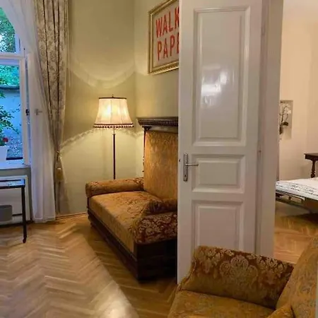 Villa Giulietta Budapest With Garden, Free Parking Exterior photo