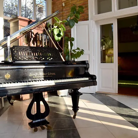Villa Giulietta Budapest With Garden, Free Parking Exterior photo