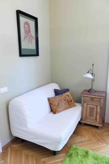 Villa Giulietta With Garden, Free Parking *