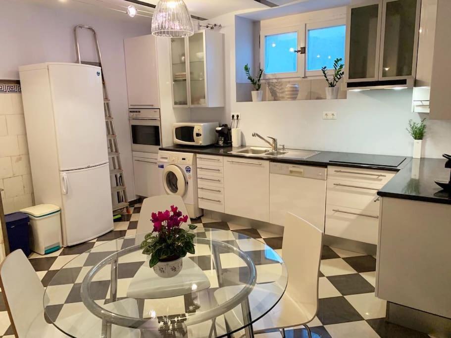 Villa Giulietta With Garden, Free Parking