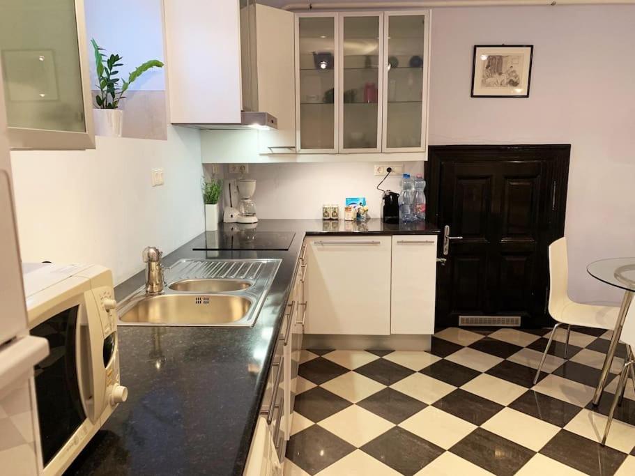 Villa Giulietta With Garden, Free Parking *